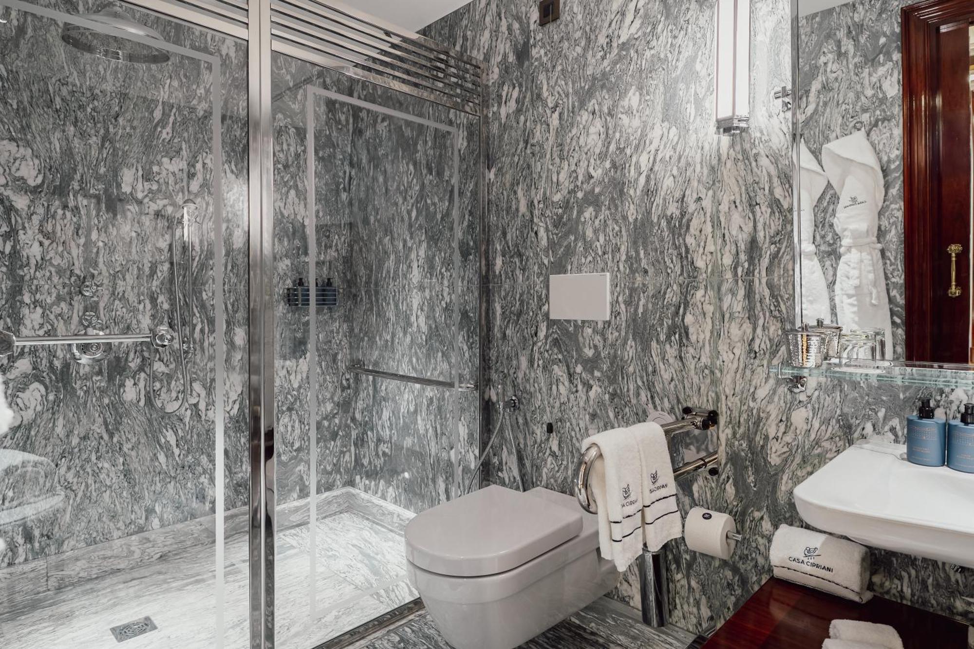 Готель Casa Cipriani Milano Екстер'єр фото